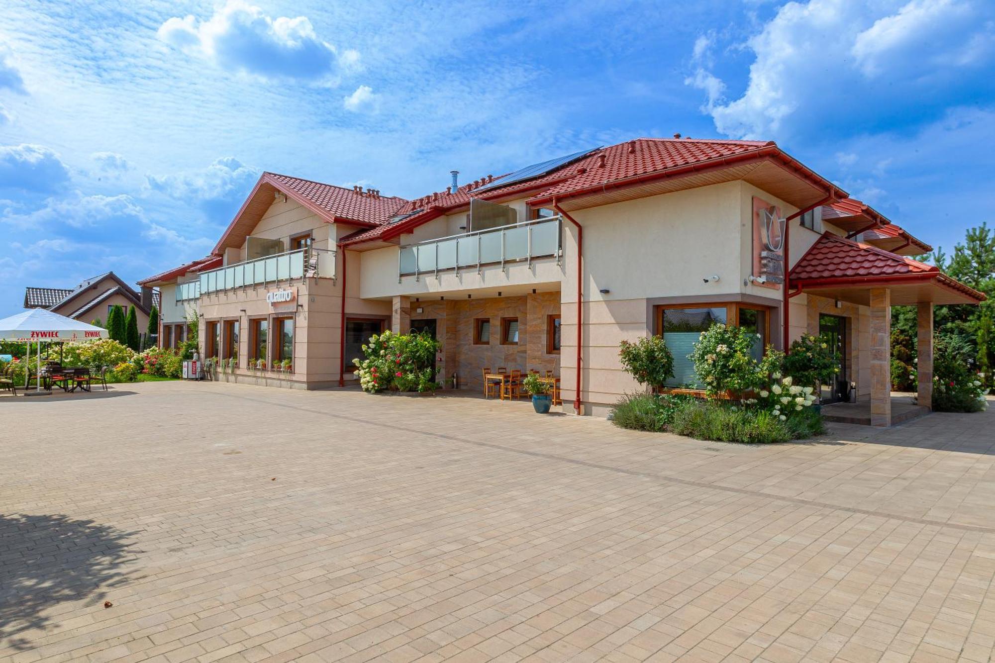 Medical Spa Kwiatowa Łęczyca Εξωτερικό φωτογραφία